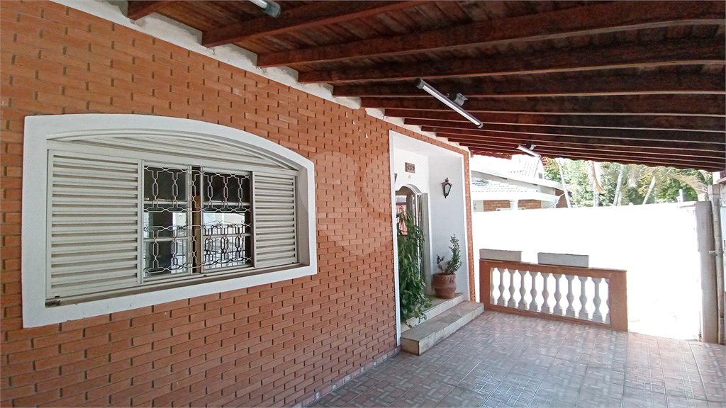 Casa à venda com 4 quartos, sendo 2 suítes,  em Nova Vinhedo, Vinhedo, SP
