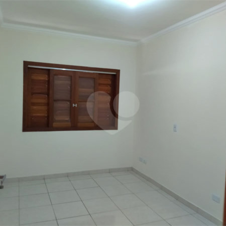 Casa Térrea à venda com 3 quartos, sendo 1 suíte, em Jardim das Cerejeiras, Atibaia, SP
