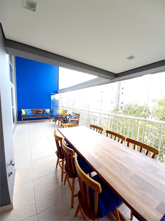 Apartamento à venda com 4 suítes em Vila Suzana, São Paulo, SP