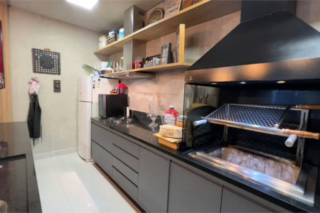Casa à venda com 3 quartos, sendo 1 suíte, no condomínio Jardim de Monaco, Hortolândia - SP
