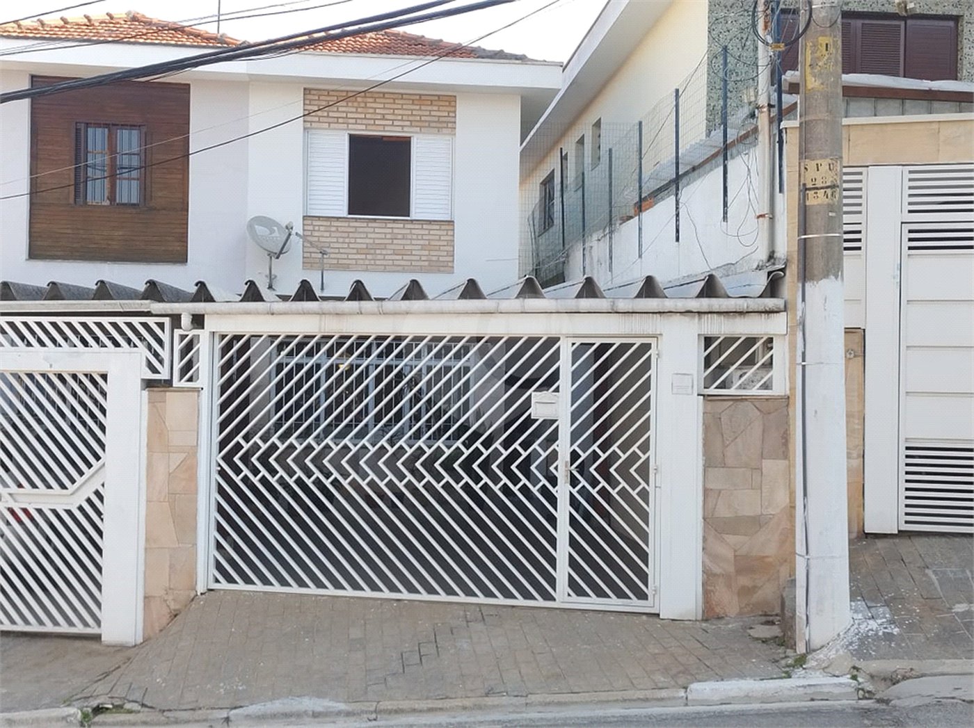 Sobrado à venda com 4 quartos, sendo 1 suíte,  em Parada Inglesa, São Paulo, SP