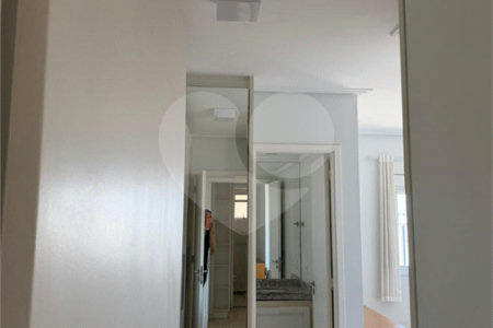 Apartamento à venda com 3 suítes em Campo Belo, São Paulo, SP