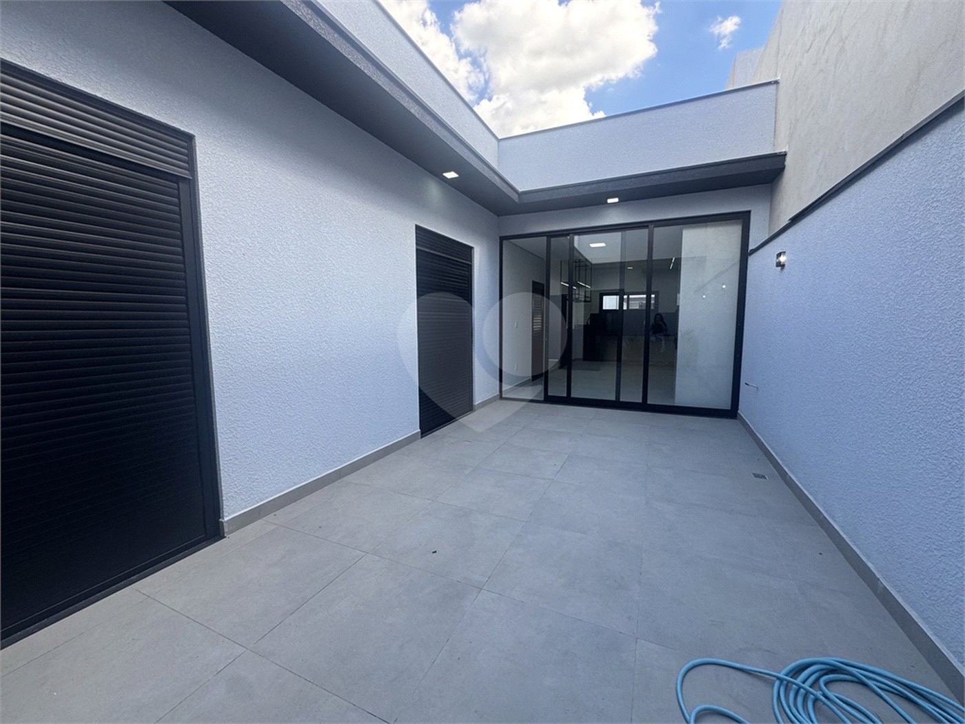 Casa à venda com 3 quartos, sendo 1 suíte, no condomínio Residencial Villagio Wanel, Sorocaba - SP