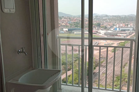 Apartamento à venda com 3 quartos, sendo 1 suíte, em Cézar de Souza, Mogi das Cruzes, SP