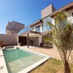 Casa à venda com 4 suítes no condomínio Itapora, Atibaia - SP