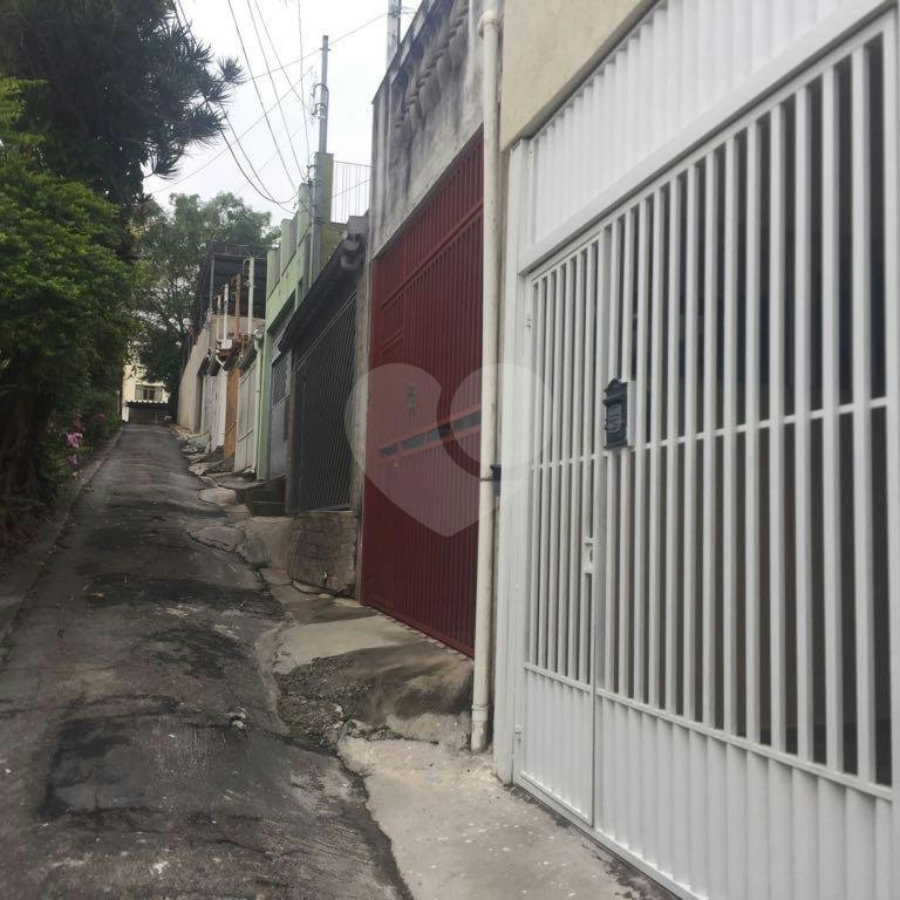 Sobrado à venda com 2 quartos em Santana, São Paulo, SP