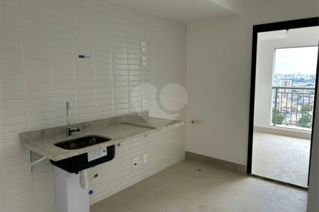Apartamento à venda com 4 quartos, sendo 1 suíte,  em Ipiranga, São Paulo, SP