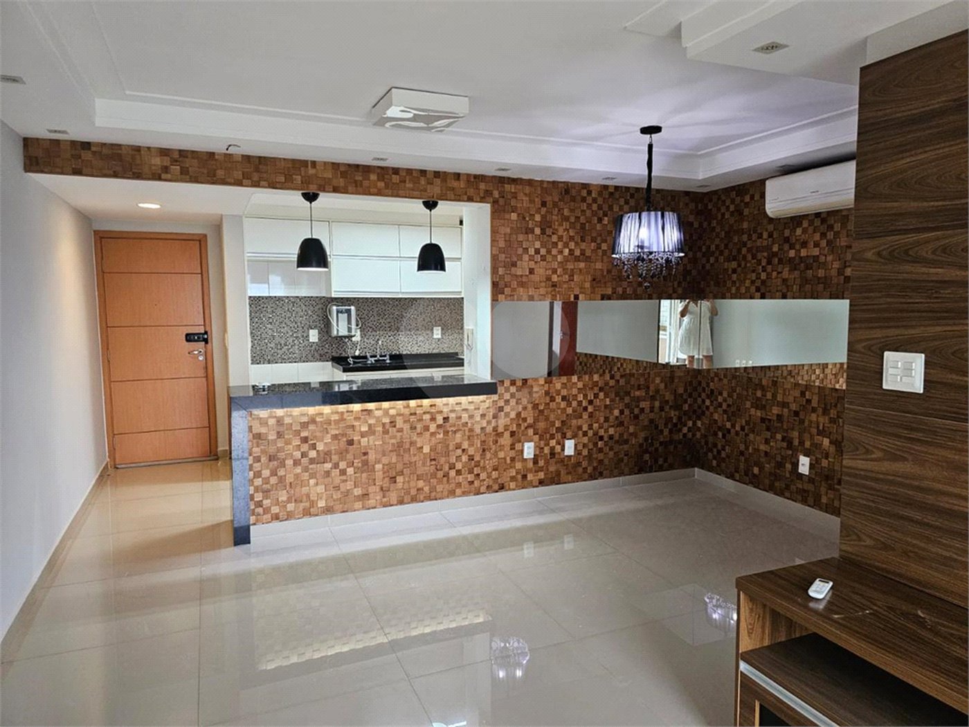 Apartamento à venda com 3 quartos, sendo 1 suíte, em Parque Campolim, Sorocaba, SP