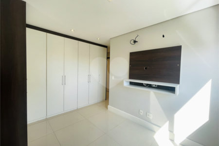 Apartamento à venda com 3 suítes em Baeta Neves, São Bernardo do Campo, SP