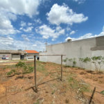Terreno com 250,00 m² de área total.