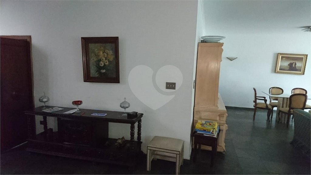 Sobrado à venda com 5 quartos, sendo 2 suítes, em Tremembé, São Paulo, SP