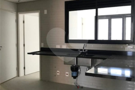 Apartamento à venda com 3 suítes em Jardim Paulista, São Paulo, SP