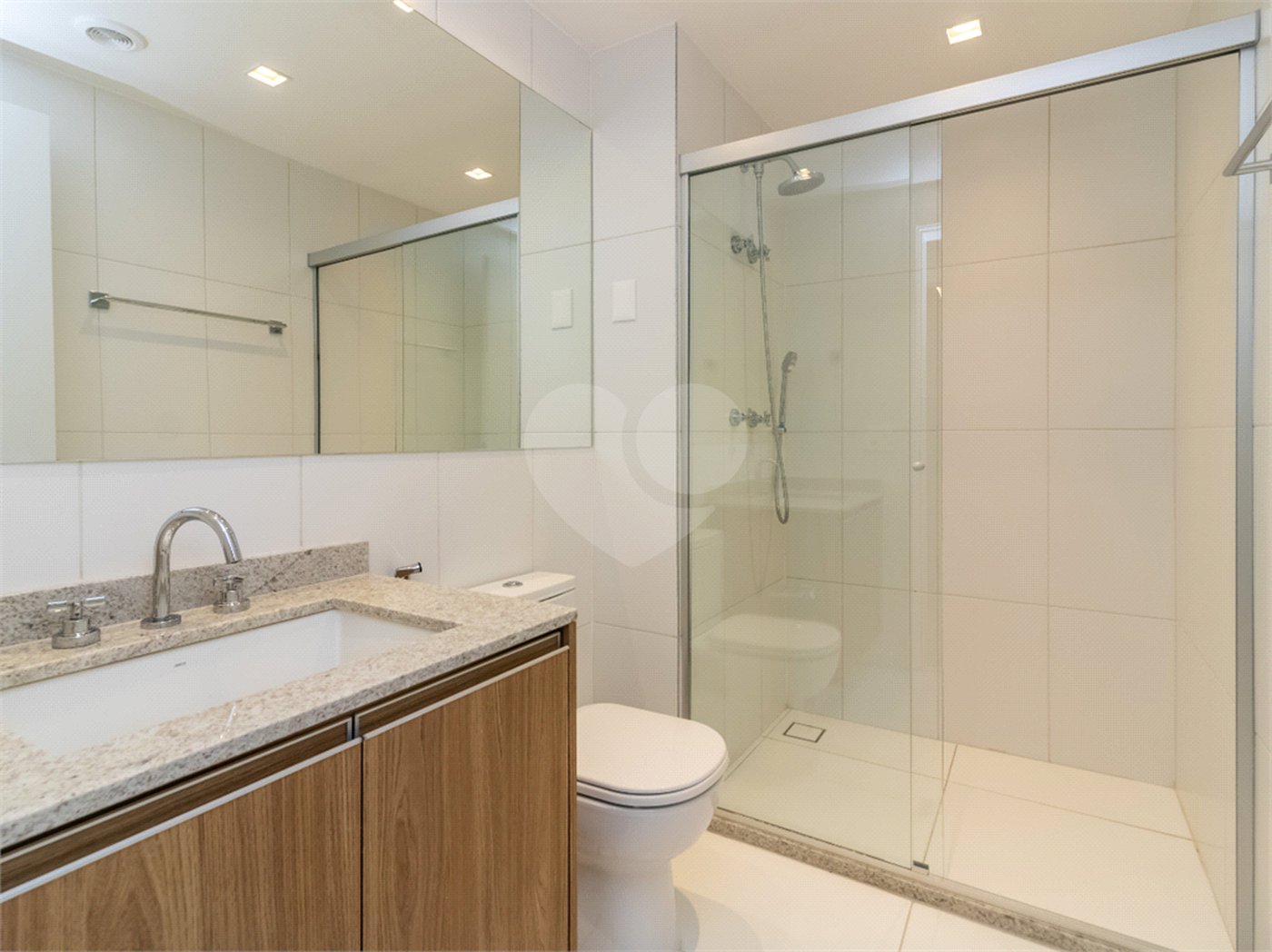Apartamento à venda com 4 quartos, sendo 2 suítes, em Brooklin, São Paulo, SP