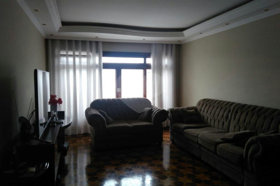 Sobrado à venda com 3 quartos, sendo 1 suíte,  em Vila Guilherme, São Paulo, SP