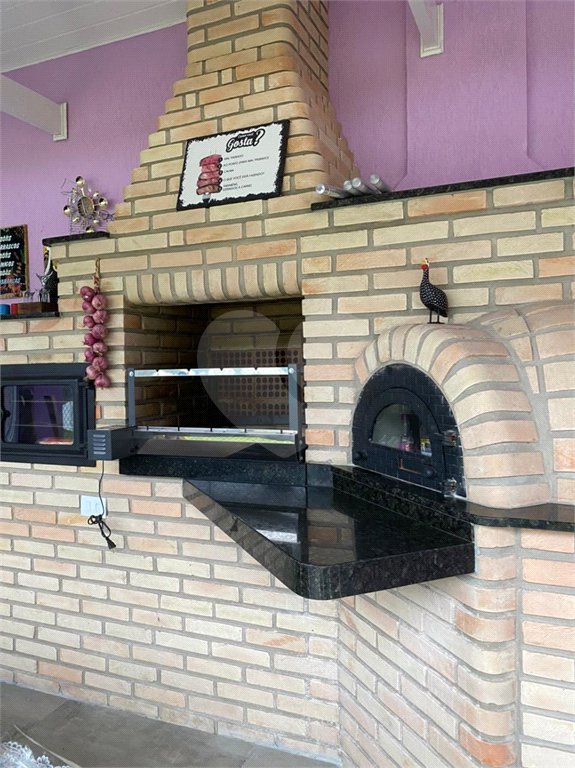 Casa à venda com 7 suítes no condomínio Capela do Barreiro, Itatiba - SP