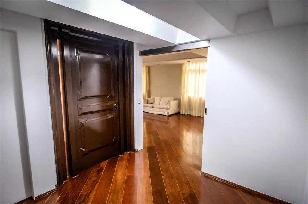 Apartamento à venda com 3 suítes em Paineiras do Morumbi, São Paulo, SP