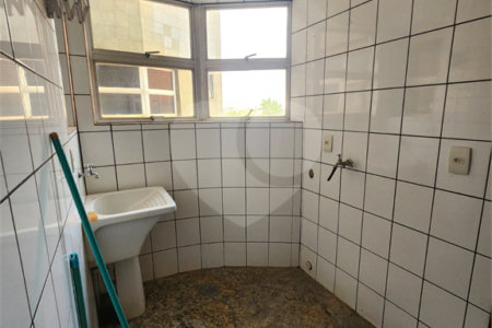 Apartamento à venda com 4 quartos, sendo 2 suítes, no Centro, Araraquara, SP