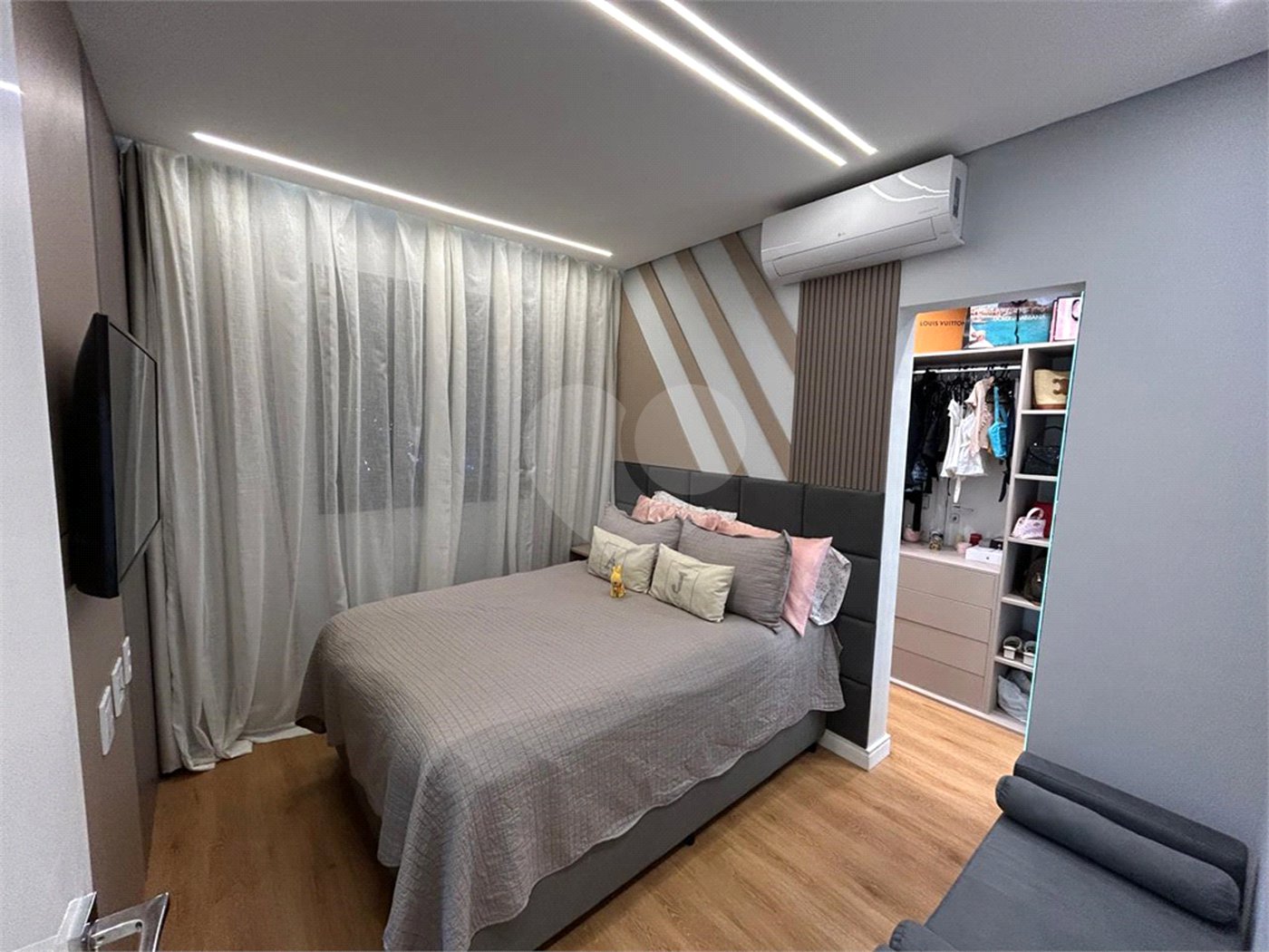 Apartamento à venda com 3 suítes em Jardim Faculdade, Sorocaba, SP