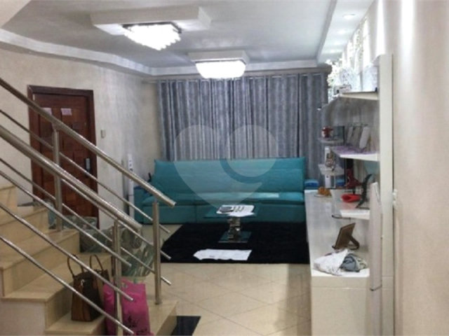 Sobrado à venda com 4 quartos, sendo 2 suítes,  em Mandaqui, São Paulo, SP