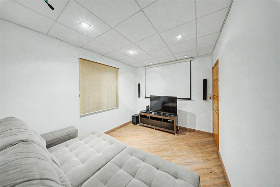 Apartamento para alugar com 3 quartos, sendo 1 suíte,  em Palmas do Tremembé, São Paulo, SP