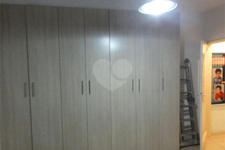 Sobrado à venda com 2 quartos em Água Fria, São Paulo, SP