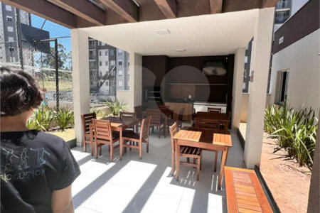 Apartamento com 2 dormitórios , à venda em Itaquera.