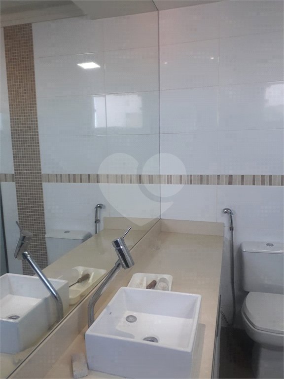 Excelente casa para venda no Parque Fher