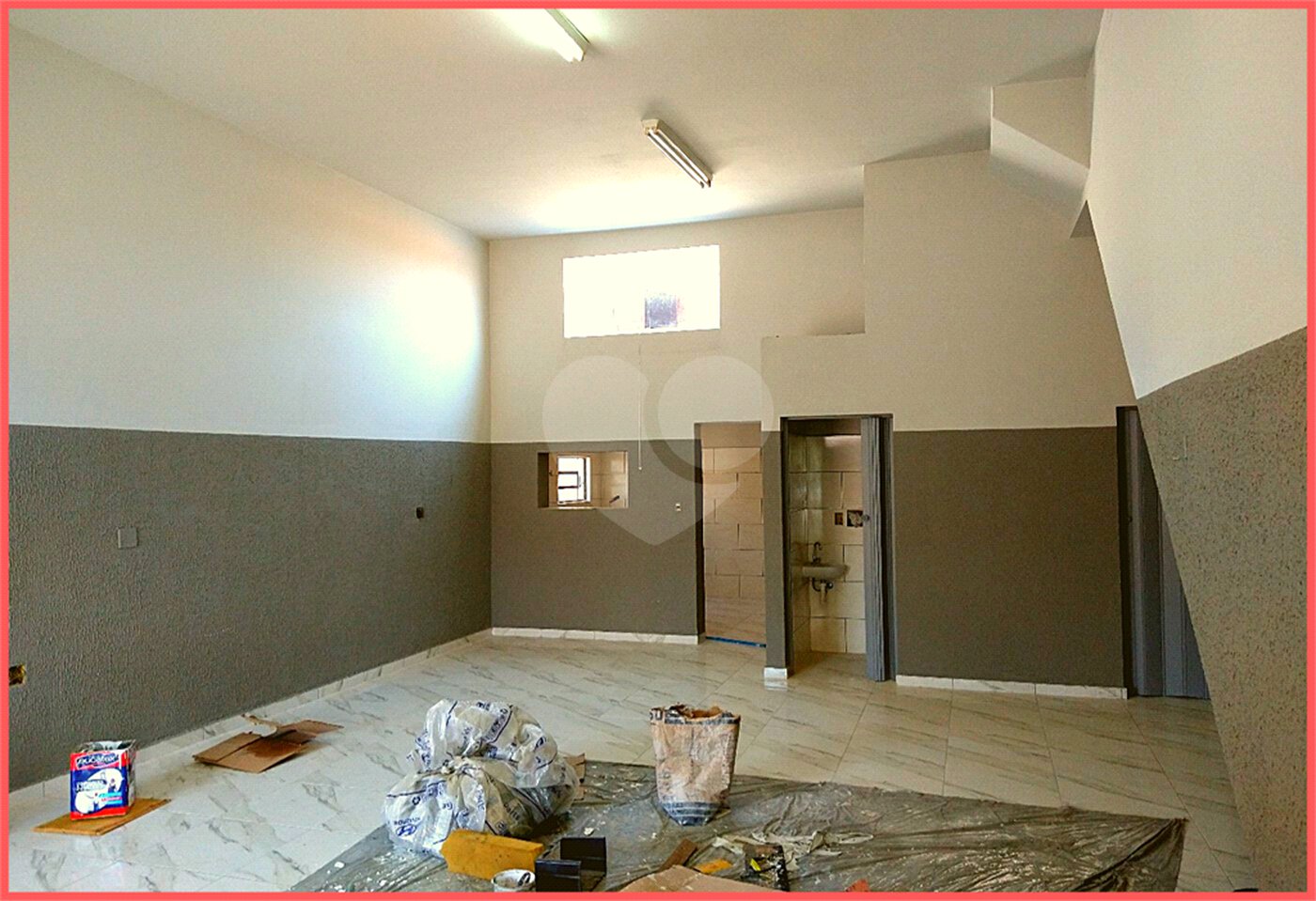Sobrado Residencial com Salão e Sala Comercial à Venda – Vila Georgina – Indaiatuba/SP