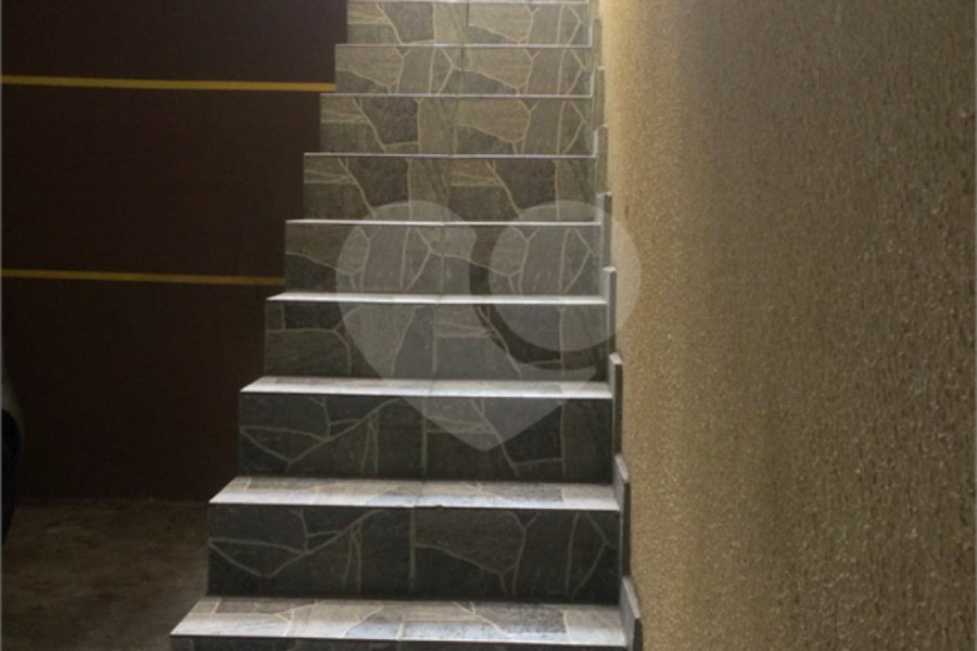 Sobrado à venda com 8 quartos em Tremembé, São Paulo, SP