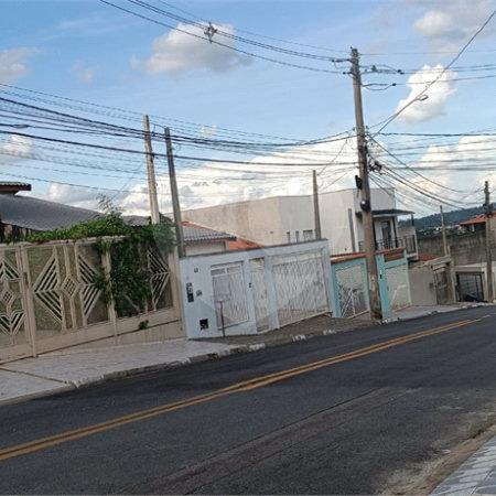 Casa à venda com 2 quartos, sendo 1 suíte, em Vila Domingues, Votorantim, SP