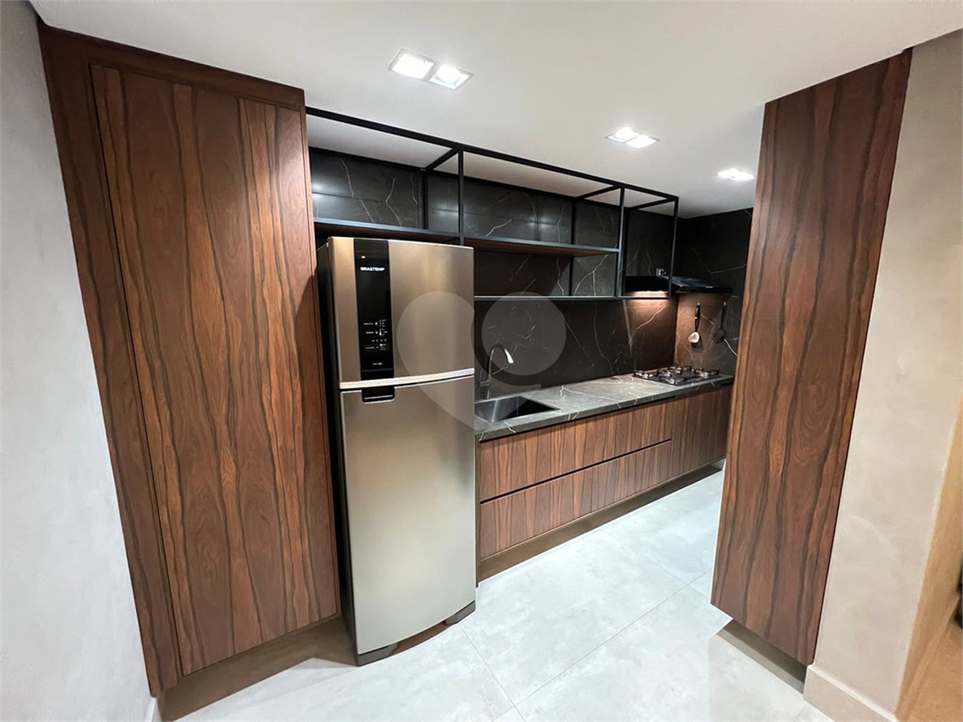 Apartamento à venda com 3 suítes em Jardim Pompéia, Indaiatuba, SP