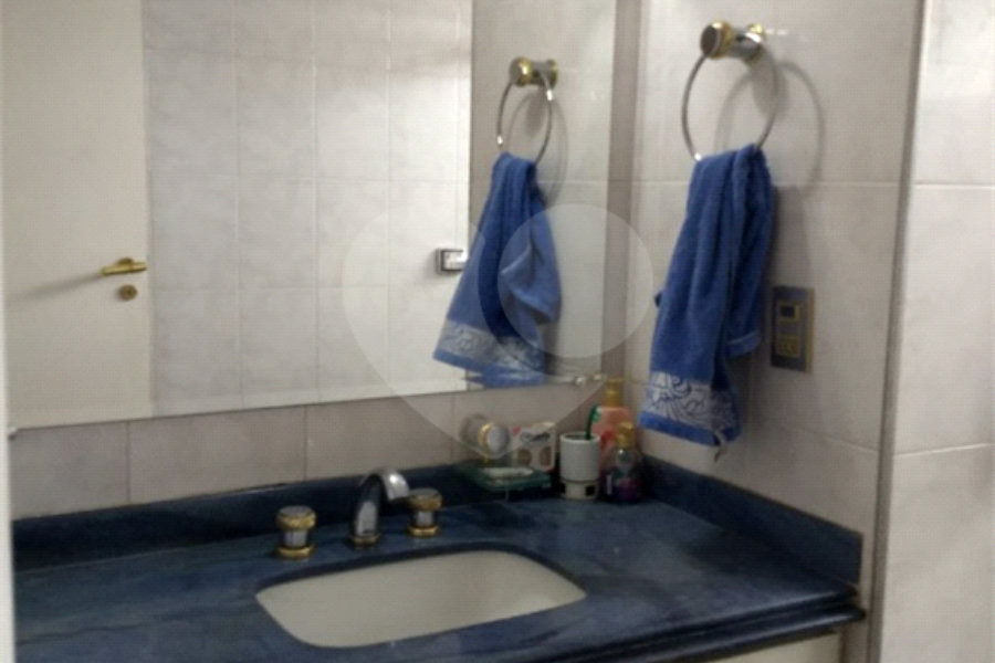 Apartamento à venda com 3 quartos, sendo 1 suíte, em Parque Novo Mundo, São Paulo, SP