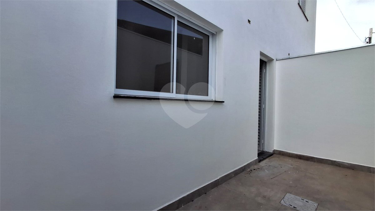 Sobrado à venda com 2 quartos em Vila Colorau, Sorocaba, SP