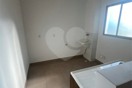 Apartamento à venda com 2 quartos em Residencial Parque Laguna, Salto, SP