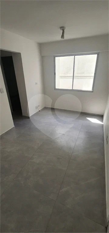 Apartamento com 42m², 2 quartos, 1 garagem, à venda em Itaquera