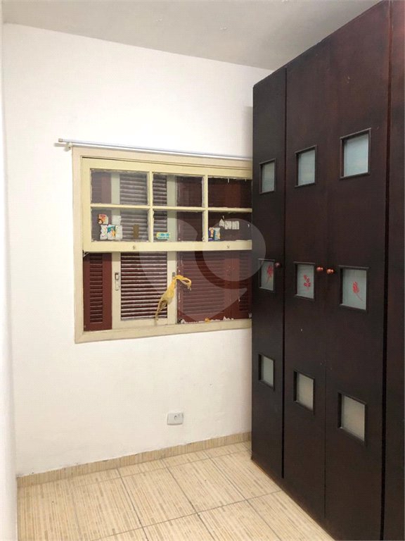 Casa à venda com 4 quartos, sendo 1 suíte,  em Jardim Rosa Maria, São Paulo, SP