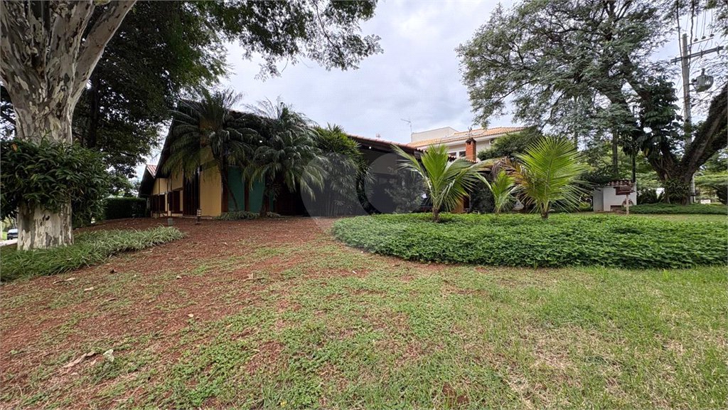 Casa à venda com 4 quartos, sendo 2 suítes,  no condomínio Vivendas do Lago, Sorocaba - SP