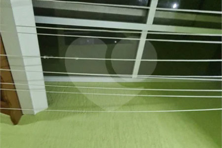 Casa à venda com 3 quartos, sendo 1 suíte, no condomínio Alvorada Parque Vitória, São Paulo - SP