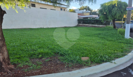 Terreno à venda no condomínio Altos do Jaraguá, Araraquara - SP