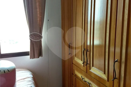 Triplex à venda com 4 suítes em Vila Paulicéia, São Paulo, SP