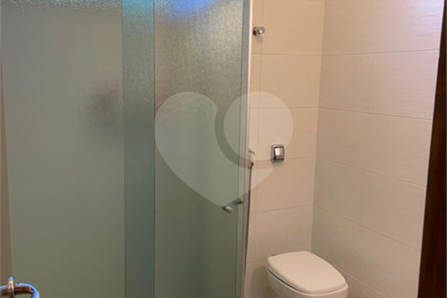 Sobrado à venda com 3 quartos, sendo 1 suíte, em Horto Florestal, São Paulo, SP