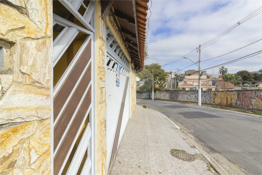 Sobrado à venda com 3 quartos, sendo 1 suíte, em Tremembé, São Paulo, SP