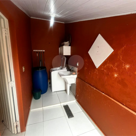 Casa à venda com 3 quartos, sendo 1 suíte, em Jardim Itália, Itapetininga, SP