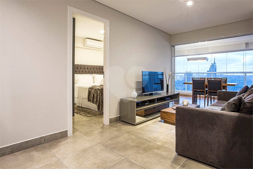 Apartamento à venda com 1 suíte em Pinheiros, São Paulo, SP