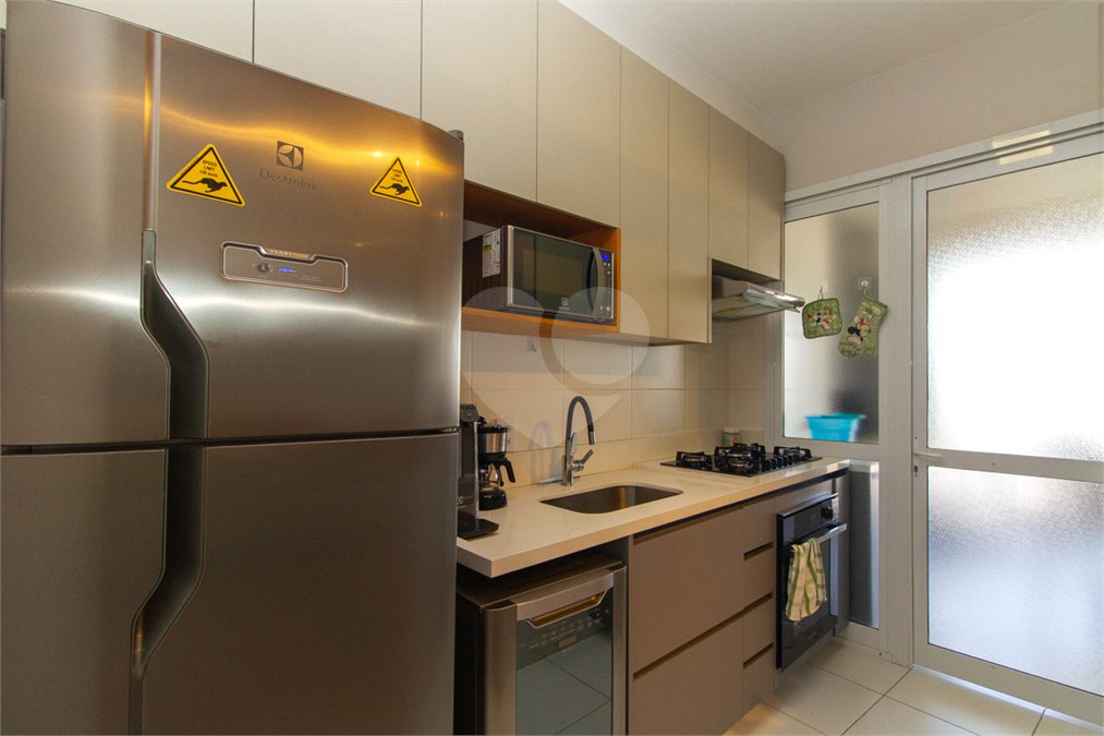 Apartamento para alugar com 2 quartos, sendo 1 suíte, em Pinheiros, São Paulo, SP