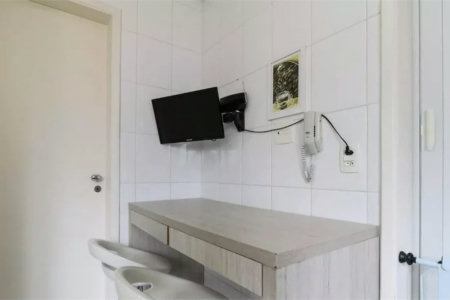 Apartamento à venda com 3 suítes em Vila Ipojuca, São Paulo, SP