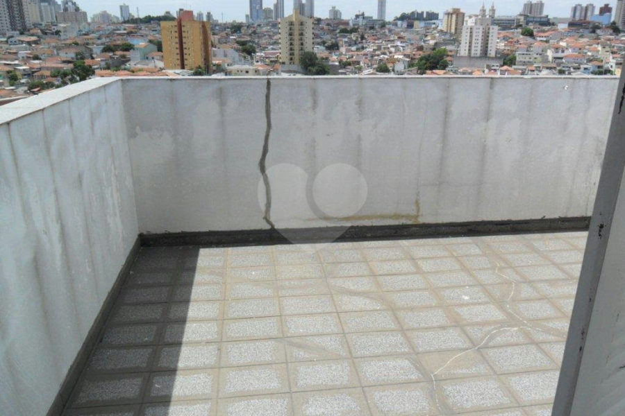 Sobrado à venda com 3 quartos, sendo 1 suíte, em Vila Romero, São Paulo, SP
