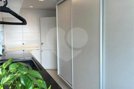 Apartamento à venda com 2 suítes em Vila Gertrudes, São Paulo, SP