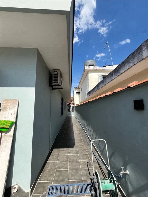Casa à venda com 3 quartos, sendo 1 suíte,  em Jardim Casablanca, São Paulo, SP