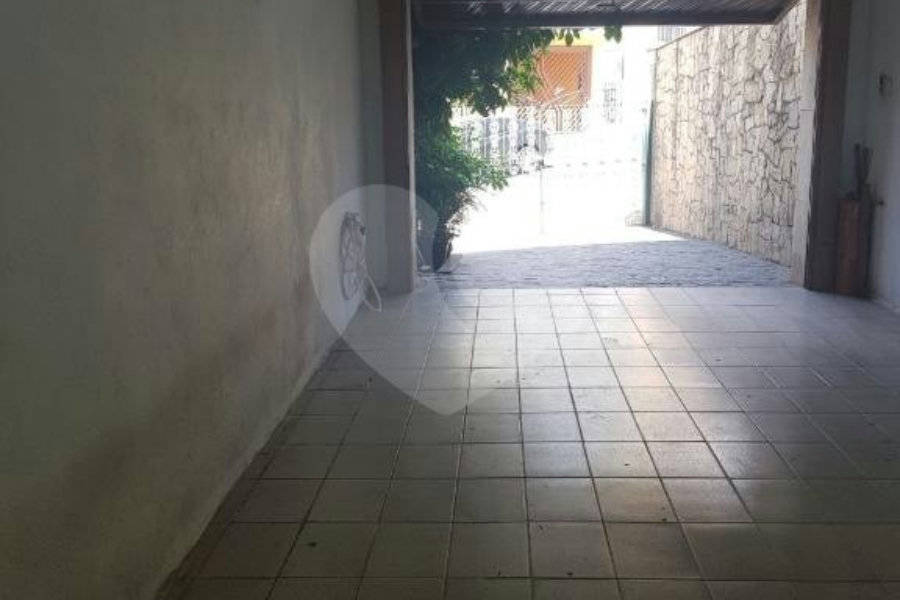 Sobrado à venda com 3 quartos, sendo 1 suíte,  em Parada Inglesa, São Paulo, SP